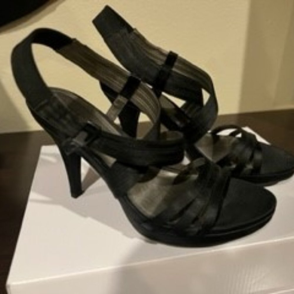 Kenneth Cole Reaction Black Satin Sandals, Size 8M